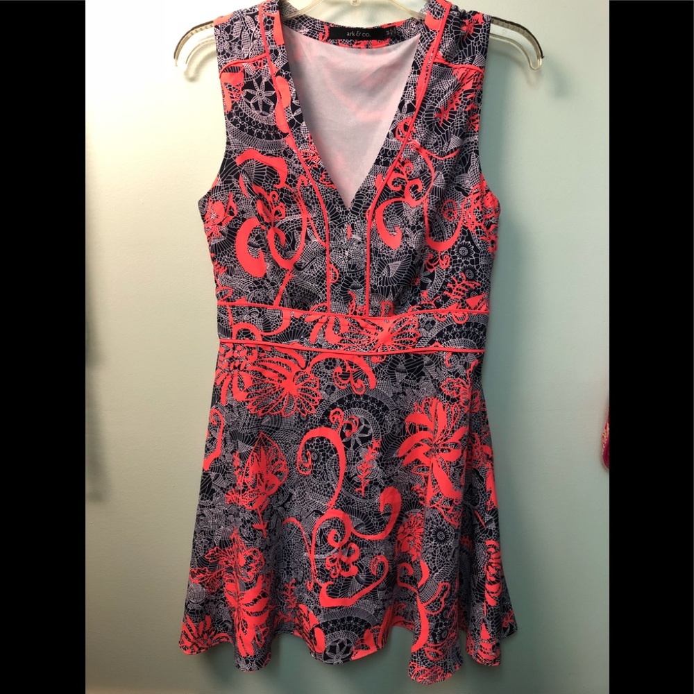 🌸 Navy and Neon orange A-line dress. Size medium